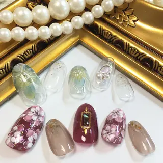 ネイル Nailsalon Lilyのネイルデザイン