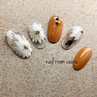 ネイル nail room  cuore所属・松尾 典子のネイルデザイン