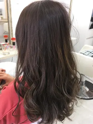 セミロング カラー 髪質改善 中川　翔のヘアスタイル
