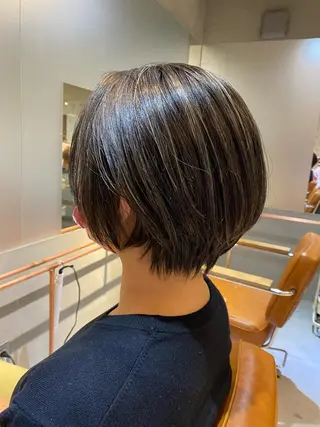 ショート カラー ハイトーン×似合わせ 🌱中川慎之介のヘアスタイル