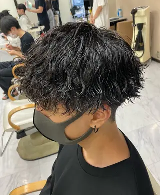 パーマ メンズ 🌴パーマオタク🌴 長谷川　諒佑🌈のヘアスタイル