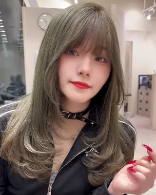 ミディアム カラー 【美髪矯正】 吉村　清志のヘアスタイル