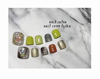 ネイル ﾈｲﾙﾙｰﾑﾘｯｶ 𝐦𝐚𝐲𝐮のネイルデザイン
