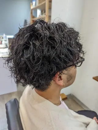 メンズ ミディアム パーマ bathair  所属・bathair 持田侑祐のヘアスタイル