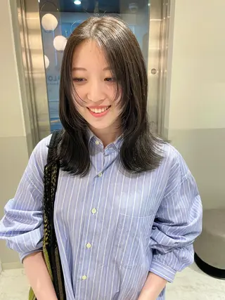 ミディアム カラー ヘアアレンジ satsuki 暖色・ブラウンカラーのヘアスタイル