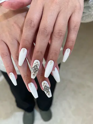 ネイル people所属・luster shihoのネイルデザイン