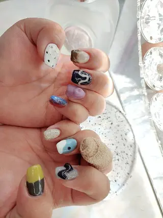 ネイル RUNWAY 　　の眉毛・アイブロウイメージ