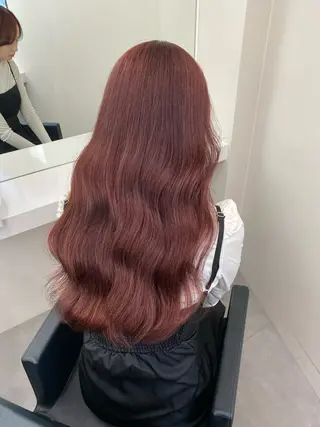 ロング ベレーザ渋谷所属・🦋ハイトーン・髪質 改善🦋成嶋 朋希のヘアスタイル