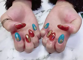 ロング カラー ネイル Q Free nailsのネイルデザイン