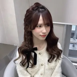 ロング カラー ヘアアレンジ yurina🩰新宿 艶カラー・アレンジのヘアスタイル