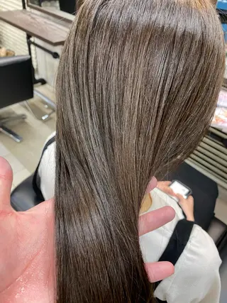 セミロング カラー 新宿/韓国風レイヤー 髪質改善/渋谷直樹のヘアスタイル