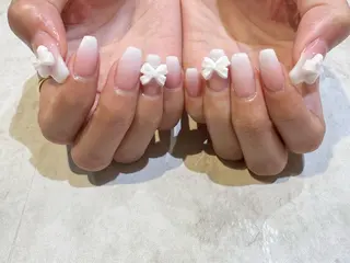 マツエク・マツパ 舞田 苑香のネイルデザイン