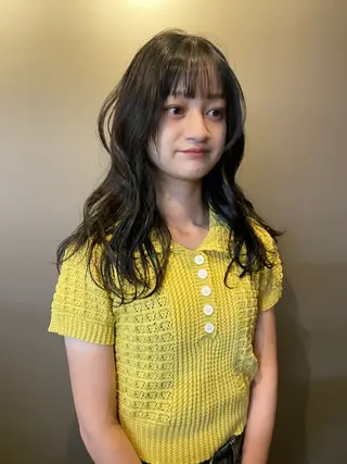 ロング カラー 前田 海耀のヘアスタイル