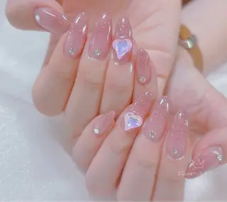 ネイル ネイルサロンエクラ 🫧Shizukaのネイルデザイン