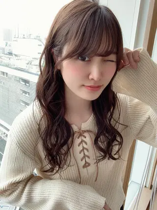 セミロング On所属・新宿　ショート・ボブ カットモデル募集のヘアスタイル