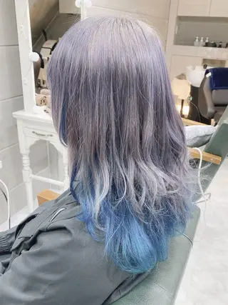 セミロング カラー ヘアアレンジ 𝐑𝐈𝐍𝐊𝐀 🐣🩷のヘアスタイル