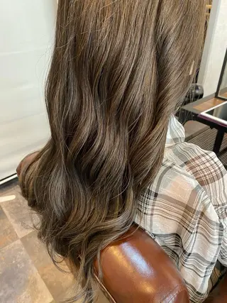 カラー 【ECLART】鈴木 なつみのヘアスタイル