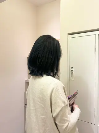 ミディアム カラー Rosierbleu 大工のヘアスタイル