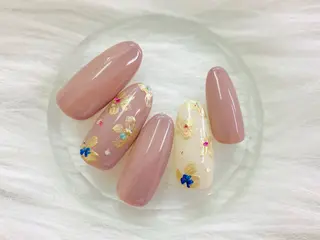 ネイル reyel Aのネイルデザイン