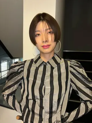 ショート ファッションに 溶け込むstyleのヘアスタイル