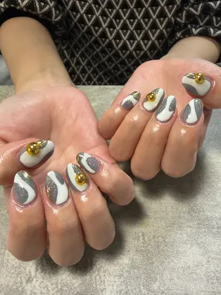 ネイル M`sプライベートサロン所属・Ｍ`s プライベートサロンのネイルデザイン