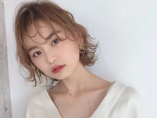 ショート カラー ヘアアレンジ Rowel ローウェルのヘアスタイル