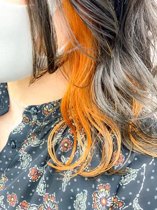 ミディアム カラー louwe 武藤幸世のヘアスタイル