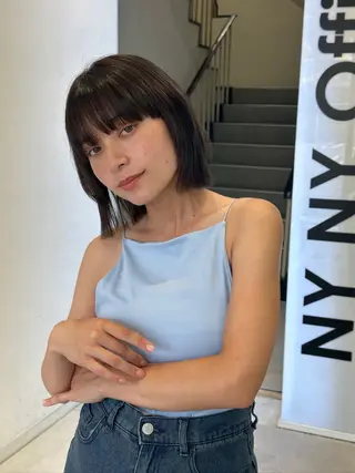 ショート ベージュ/レイヤー カット🤍Rieのヘアスタイル