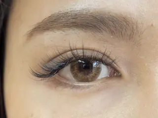 マツエク・マツパ Lacl'e hitomiの眉毛・アイブロウイメージ