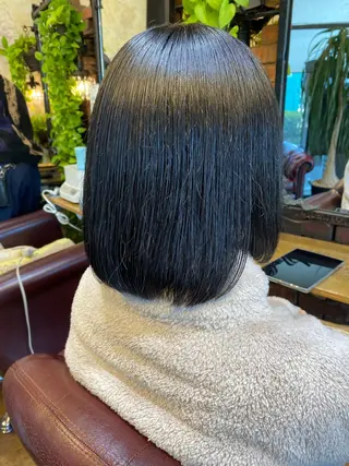 ミディアム auRa  【大宮】 上形 龍也のヘアスタイル