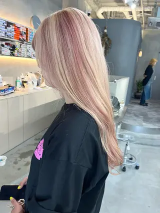 ロング カラー qulim所属・前橋 姫奈のヘアスタイル