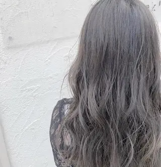 セミロング カラー 艶髪レイヤーの王 復活の大澤竜馬のヘアスタイル