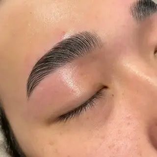 メンズ アイブロウ Well moonの眉毛・アイブロウイメージ