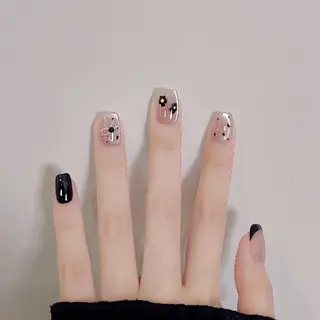 ネイル 清水 亞美のネイルデザイン