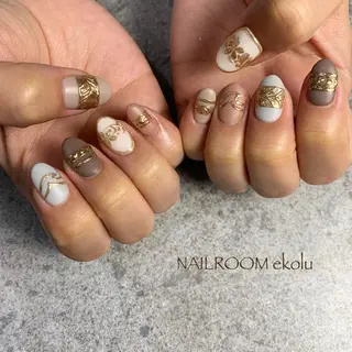 ネイル NAILROOM ekolu所属・近藤 穂乃果のネイルデザイン