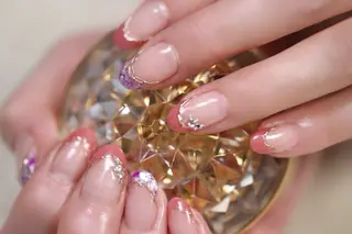 ネイル ママリンド　志村坂上店所属・しみ えんのネイルデザイン