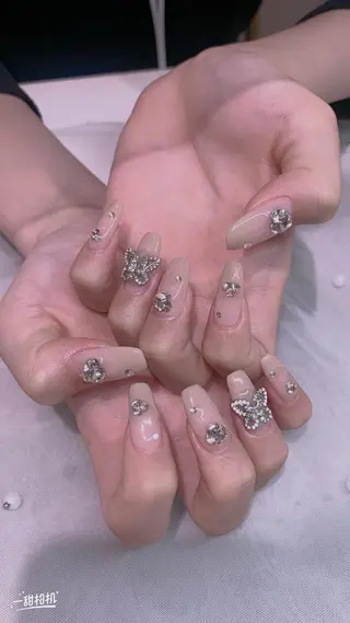 ネイル 美爪パラジェル導入店 Sunnilyのネイルデザイン