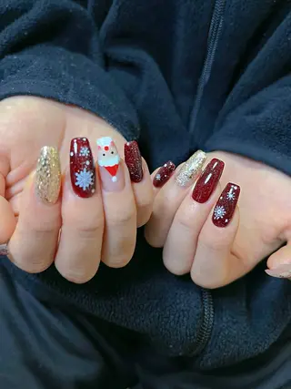 ミディアム めぐみのネイルサロン 惠のネイルデザイン