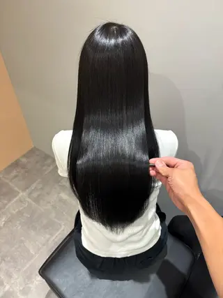 ロング 髪質改善/レイヤーカ ット/hatsuneのヘアスタイル