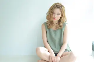 ミディアム 指名支持率NO.1 スタイリストのヘアスタイル