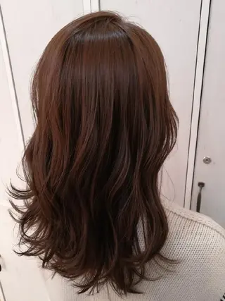 セミロング カラー ✨METEO導入店✨ 髪質改善×縮毛矯正のヘアスタイル