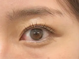 マツエク・マツパ Cheri所属・きし かりんの眉毛・アイブロウイメージ