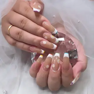 ネイル nailsalon glow sayaのネイルデザイン