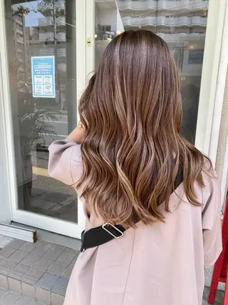 セミロング 山本 茉希のヘアスタイル