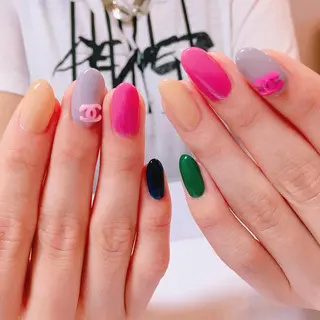 ネイル La neige* yuki 🥯🍑のネイルデザイン