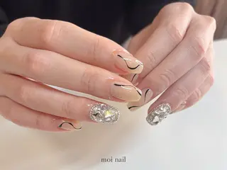 ネイル moi nail ˙⋆.˚のネイルデザイン