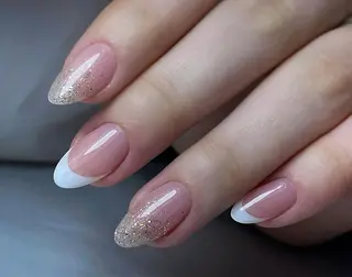 ネイル 🩷JiSu🩷 チップ長さ出し専門のネイルデザイン