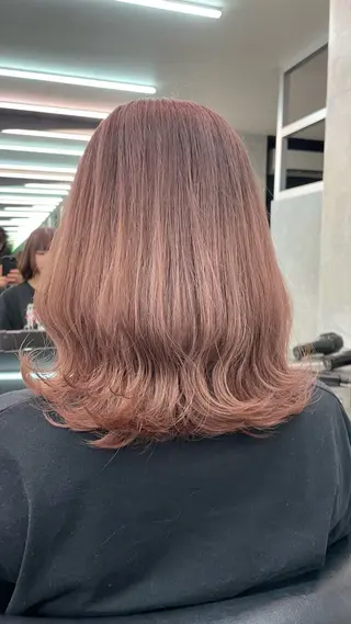 ミディアム カラー 森田 夏美のヘアスタイル