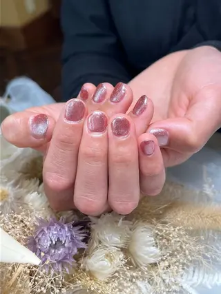 ネイル salon de 4H(サロンドフォーエイチ)所属・大貫 蓮衣のネイルデザイン