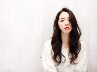 ロング カラー パーマ ぱつっとボブ/ 小野あかねのその他イメージ